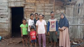 Kisah Keluarga Penghuni Hutan Bojonegoro