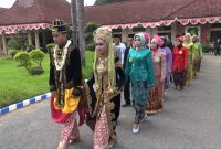 Acara nikah massal. (Budi/ SJ foto/ dok.)