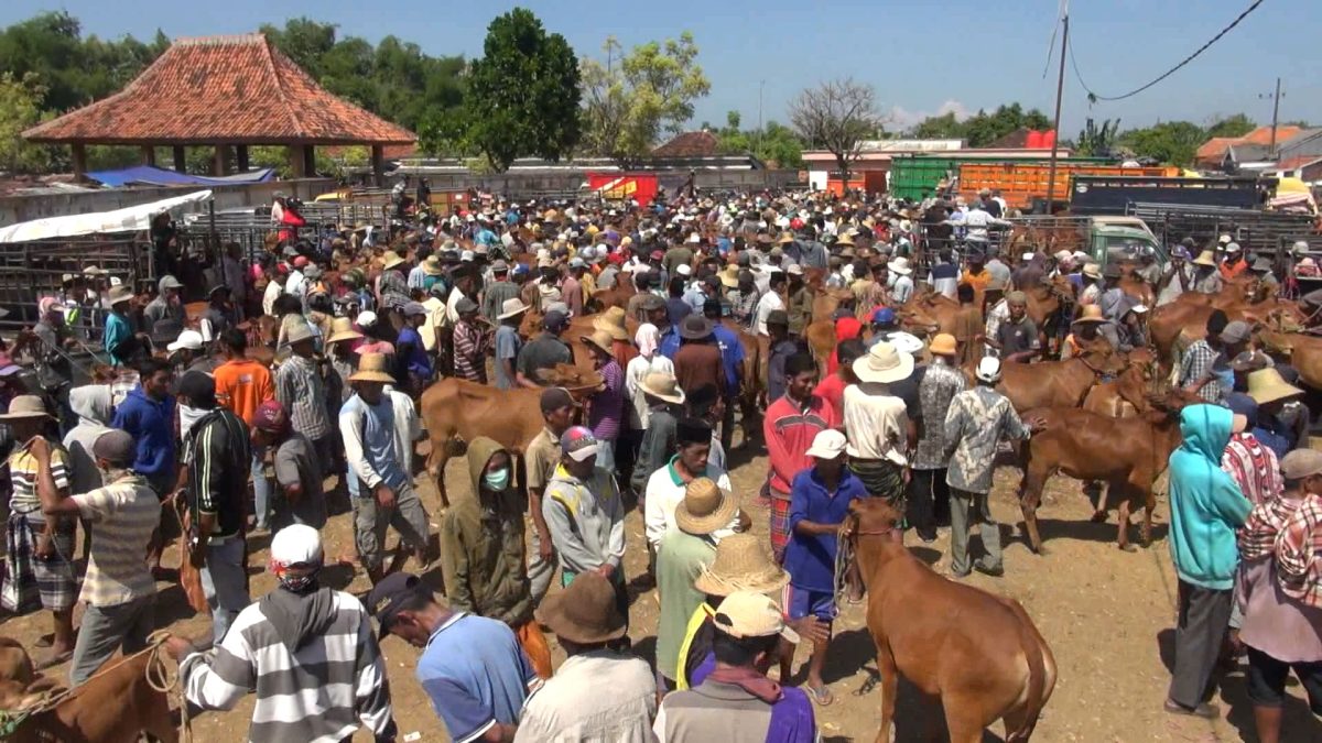 Suasana Pasar Keppo, Kabupaten Pamekasan, Jawa Timur, Selasa, 02/07/2019. (Budi/ SJ foto)