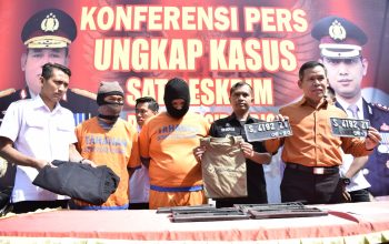 Penadah dan Pelaku Penggelapan Kendaraan Dibekuk Polresta Sidoarjo Penadah dan Pelaku Penggelapan Kendaraan Dibekuk Polresta Sidoarjo