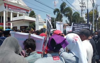 Warga Sokobanah Desak Kejari Usut Proyek Irigasi
