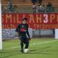 Kiper Madura United Muhammad Ridho latihan pemanasan jelang laga Madura United Vs Persela, di Stadion Gelora Bangkalan, Jawa Timur, Selasa, 24/09/2019. (istimewa)