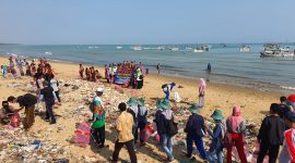 Kegiatan bersih sampah digelar sejak pukul 07.00 hingga pukul 10.00 WIB. (istimewa)