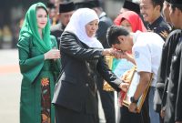Gubernur Jawa Timur Khofifah Indar Parawansa. (Fahmi/ SJ Foto/ dok)