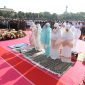 Shalat Istisqa digelar di lapangan Mapolda Jawa Timur, Minggu, 06/10/2019. (Fahmi/ SJ Foto)