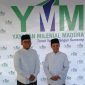 Ir Donny M. Siradj, MBA, MPP, didampingi KH Fikri Warits melaunching Yayasan Milenial Madura, di Sekretariat YMM Jl Jaksa Agung Suprapto No. 6, Kota Sumenep, Jawa Timur, Jumat, 08/11/2019. (Didik/ SJ Foto)