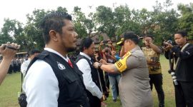 Satgas Anti Botoh dibentuk Polres Jombang untuk mencegah terjadinya perjudian selama pelaksanaan Pilkades serentak di Kabupaten Jombang, Jawa Timur, 4 November 2019 mandatang. (Mufid/ SJ Foto)