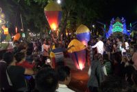 OPENING: Pelepasan Dhamar Korong tandai pembukaan Sumenep Spektakuler yang digelar di Taman Bunga, Kota Sumenep, Jawa Timur, Rabu, 27/11/2019. (Didik/ SJ Foto)