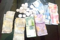 Barang bukti uang yang diamankan dari lokasi perjudian di Desa Duko, Kecamatan Rubaru, Sumenep, Jawa Timur. (Foto: istimewa)