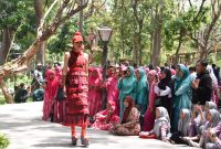 Pride of Jayabaya, menjadi tema dalam gelaran Dhoho Fashion Street yang digelar di Kota Kediri, Jawa Timur, Kamis, 05/12/2019. (Inug/ SJ Foto)