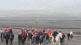 Gubernur Khofifah Gali Masukan Terkait Pembangunan BTS Sesuai Perpres No 80 Tahun 2019. (Fahmi/ SJ Foto) 