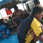 9 penumpang perahu motor "Surgaku" ditemukan selamat. Mereka terdampar di Pulau Sitangger, Sulawesi Selatan, setelah alami mati mesin. (foto: istimewa) 