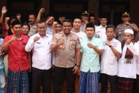 Kapolres Sumenep AKBP Deddy Supriadi blusukan ke Desa Grujugan, Gapura, Sumenep, Rabu, 04/03/2020. (*/SJ Foto) 