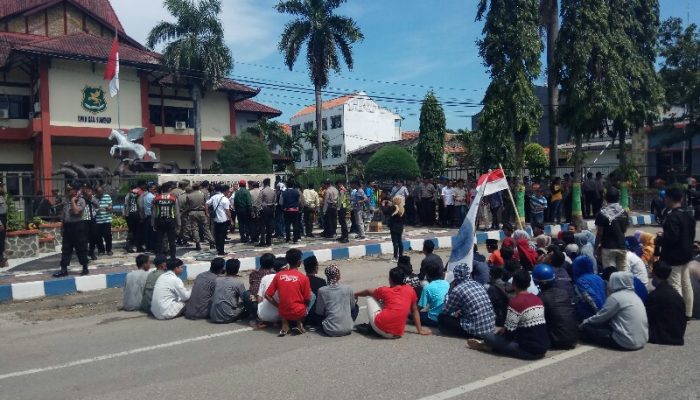 Prihatin Kerusakan Lingkungan, Mahasiswa Kembali Turun Jalan