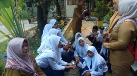 Aktifitas belajar di SMPN 2 Sumenep diliburkan pasca terbitnya surat edaran Gubernur Jatim untuk mewaspadai virus corona. (Didik/SJ Foto) 