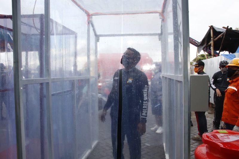 Kapolres Sumenep AKBP Deddy Supriadi melakukan sidak Pos Mudik dan Pengawasan Corona di Pelabuhan Kalianget, Sabtu, 11/04/2020. (*/SJ Foto)