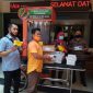 Dukung petugas medis hadapi pandemi corona, MH Said Abdullah berikan ribuan masker dan multivitamin ke RSUD dr. Mohammad Anwar Sumenep, Sabtu, 11/04/2020. (Didik/SJ Foto) 