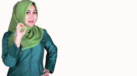 Ning Lia Istifhama mengaku siap maju jadi bakal calon wawali Surabaya. (Foto Istimewa)