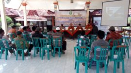 Sosialisasi dan Pembinaan Tata Kelola Pertambangan dan BBM Subsidi digelar di Kantor Kecamatan Lenteng, Selasa, 25/08/2020. (Didik/SJ Foto)