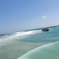KLM Obama sesaat sebelum diterjang ombak di perairan Pulau Pagerungan Besar, Sapeken, Sumenep, Rabu, 26/08/2020. (Foto istimewa)