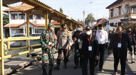 Bupati Sumenep Abuya Busyro Karim bersama pejabat Forpimda lakukan safari kepulauan, Senin, 14/09/2020. (SJ Foto)