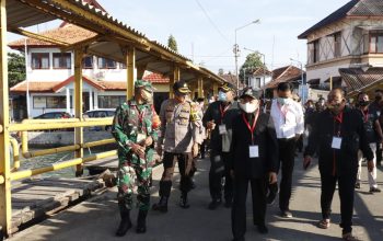 Bupati Sumenep Safari Kepulauan
