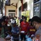 Operasi yustisi protokol kesehatan digelar petugas gabungan di taman Adipura, Kota Sumenep, Selasa, 15/09/2020. (SJ Foto)