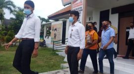 Pria yang merupakan PNS Dinas Perhubungan (Dishub) Bangkalan ditahan dalam kasus penistaan agama, Senin, 19/10/2020. (Foto istimewa)
