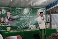 RB. Fattah Jasin berpidato dalam sebuah acara penyampaian visi dan misi beberapa waktu lalu. (Dok. Seputarjatim.com)