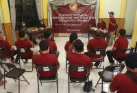 Forum Wartawan Sidoarjo (Forwas) menggelar serasehan bertajuk netralitas dan fungsi pers di Pilkada 2020. (Fahmi/SJ Foto) 