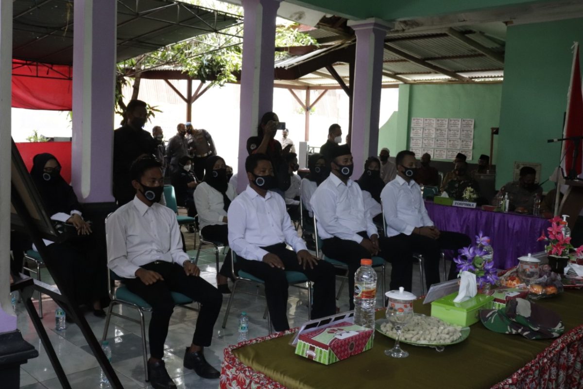 Deklarasi Desa Bersih Narkoba (Bersinar) di Desa Kalianget Barat, Kecamatan Kalianget, Sumenep, Senin, 21/12/2020. (SJ Foto)