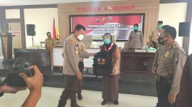 Anggota Saka Bhayangkara mengikuti pelatihan skill di Polres Sumenep, Senin, 28/12/2020. (SJ Foto) 