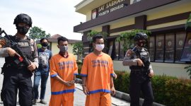 Petugas Gagalkan Penyelundupan 6 KG Sabu dan 100 Pil Ekstasi di Bandara Juanda. (Fahmi/SJ Foto)