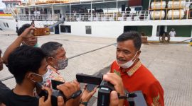 Syaiful Bahri, Dirut PT Sumekar memberikan keterangan pers kepada awak media terkait penerapan e tiket, Kamis, 11/02/2021. (Didik/SJ Foto)