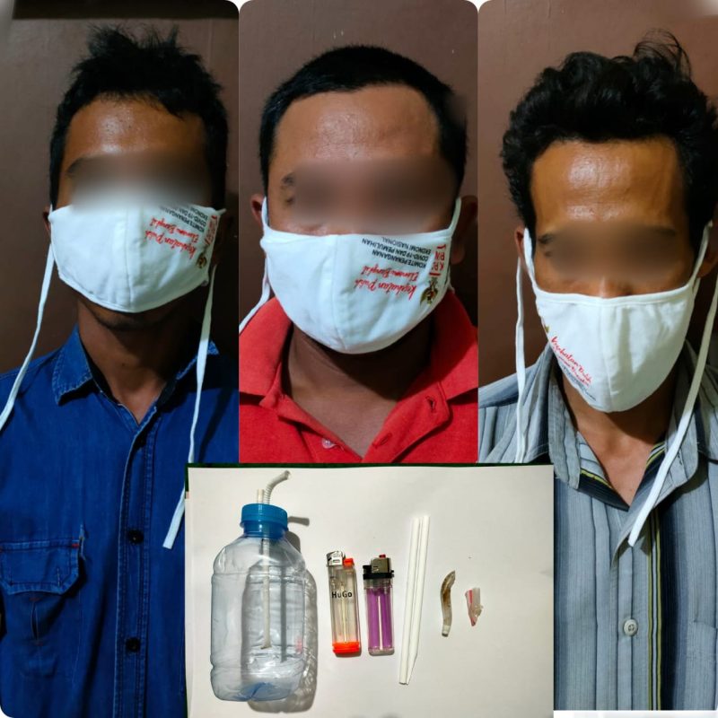 Foto: Tiga Tersangka Penyalahgunaan Narkoba Yang Diamankan Polsek Ganding Yang Salah Satunya Diduga Kuat Merupakan Perangkat Desa Gadu Barat, Kecamatan Ganding. (istimewa) 