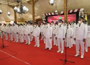 Jutaan Pasang Mata Saksikan Bupati Sumenep Lantik Kades Terpilih Jutaan Pasang Mata Saksikan Bupati Sumenep Lantik Kades Terpilih