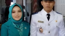 Foto: Abd. Basith, S.Sy. Kades Tamidung, Kecamatan Batang-Batang, Didampingi Istri Seusai Pelantikan Di Pendopo Agung Sumenep. 