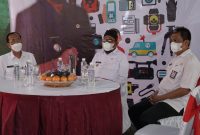 Foto: Bupati Sumenep, Achmad Fauzi saat menyampaikan sambutan dalam acara jalin silaturahmi bersama media massa