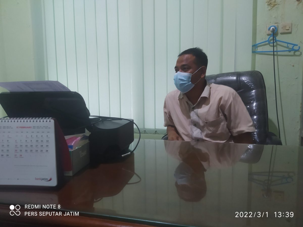 Foto: Imam Mulyadi, Direktur PT. Sumekar saat dikonfirmasi diruang kerjanya.