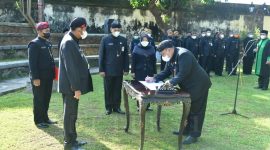 Foto: Bupati Sumenep Achmad Fauzi, SH., MH. Saat melantik Lima (5) Kepala Dinas Baru
