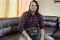 Foto: Igusty korban penipuan jual beli mobil