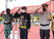 Bupati Fauzi Hadiri Apel Gelar Pasukan OPS "Ketupat Semeru 2022", Polres Sumenep Siagakan 350 Personil Gabungan Bupati Fauzi Hadiri Apel Gelar Pasukan OPS “Ketupat Semeru 2022”, Polres Sumenep Siagakan 350 Personil Gabungan