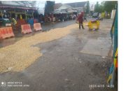Bakal Dikunjungi Jokowi, Jalan Becek & Berlubang di Pasar Anom Baru Diperbaiki Bakal Dikunjungi Jokowi, Jalan Becek & Berlubang di Pasar Anom Baru Diperbaiki