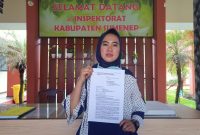 Foto: Sri Handayani saat berada di Inspektorat Kabupaten Sumenep