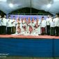Foto: Foto bersama seluruh jajaran dewan guru SDN. Daramista II Kecamatan Lenteng, Sumenep. (Istimewa) 