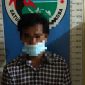 Foto: Tersangka saat berada di kantor  Satresnarkoba Polres Sumenep