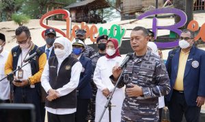 Foto: Gubernur Jawa Timur Khofifah Indar Parawansa saat berikan sambutan