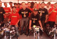 Foto: Bupati didampingi Kapolres dan Dandim 0827 foto bareng bersama AF team