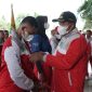 Foto:Bupati Sumenep saat melepas atlet yang akan berlaga pada kejuaraan Porprov Jatim 2022.
