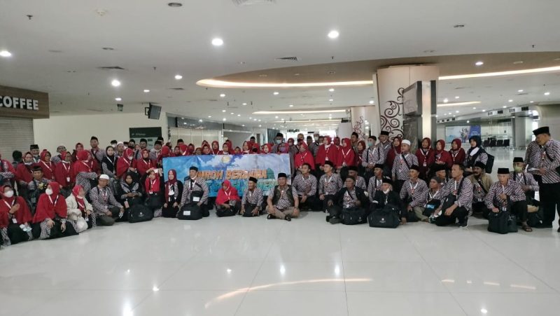 Foto:Jamaah Travel Umroh PT. Bukit Shofa